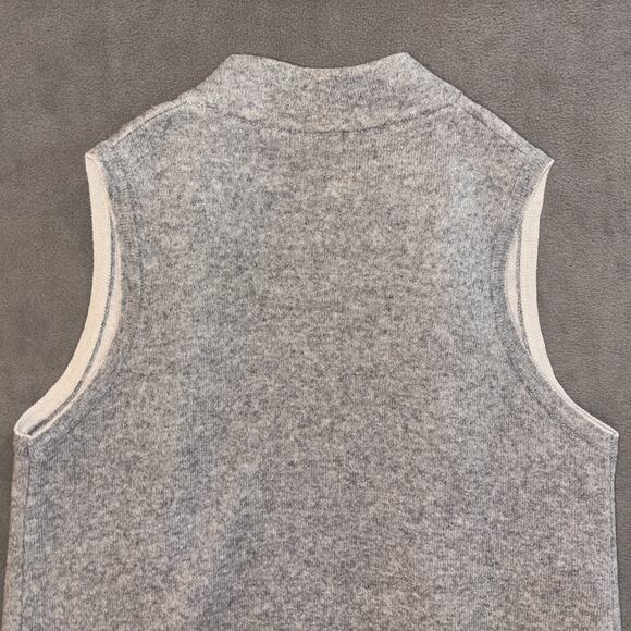 A.ida Gray Wool Sweater Cardigan Size Large Wool Blend Italy Pockets - Picture 9 of 10